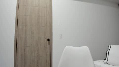 Snapshot of vera_fernandez chatting on February 24, 10:14 pm Vera online show from February 24, 10:14 pm