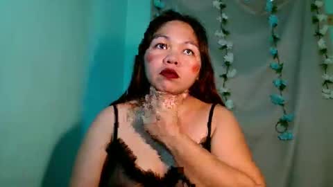 Snapshot of vera_halo chatting on April 6, 5:52 am VERA online show from April 6, 5:52 am