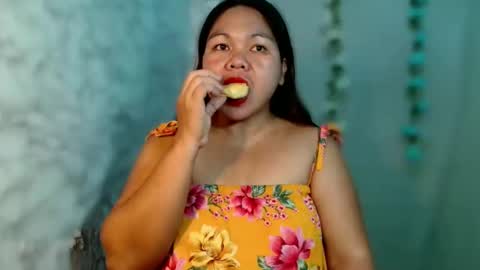 Snapshot of vera_halo chatting on April 25, 9:45 am VERA online show from April 25, 9:45 am