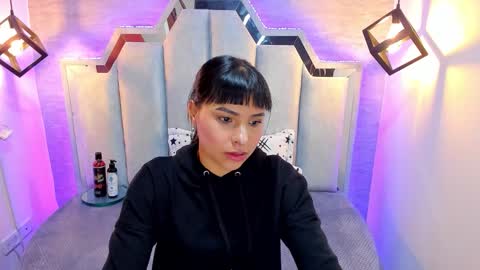 Snapshot of verabest chatting on January 6, 11:47 am Domelipa online show from January 6, 11:47 am