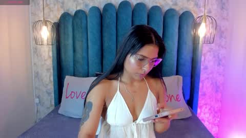 Domelipa  online show from April 11, 11:58 am