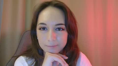 Una online show from September 22, 3:36 pm