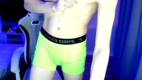 Snapshot of veritas_in_vine chatting on May 16, 7:56 pm Veritas online show from May 16, 7:56 pm