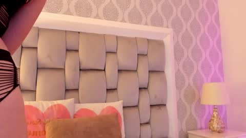 vero domplay online show from April 1, 3:18 am