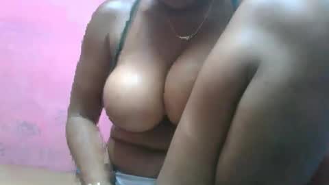 verolla31 online show from March 4, 1:17 pm