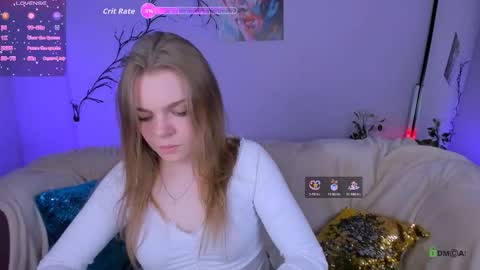 Snapshot of veronica_bubble chatting on October 9, 11:25 pm Ronni online show from October 9, 11:25 pm