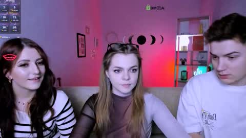 Ronni online show from November 23, 8:08 pm