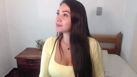 Snapshot of veronicaa_4 chatting on June 30, 6:58 am Veronica Rodriguez online show from June 30, 6:58 am