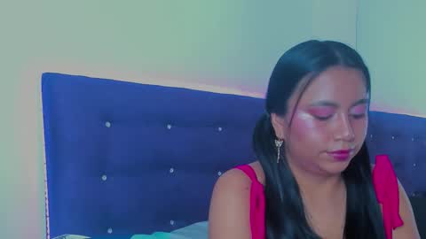 veronicaa_squirt online show from February 9, 3:32 am