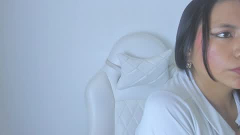 veronicaa_squirt online show from March 30, 3:29 am