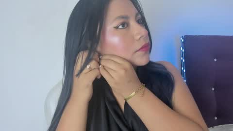 Snapshot of veronicaa_squirt chatting on April 21, 3:35 am veronicaa_squirt online show from April 21, 3:35 am