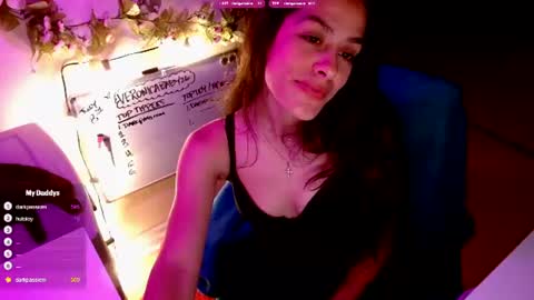Snapshot of veronicababy26 chatting on July 9, 4:38 am veronicababy26 online show from July 9, 4:38 am