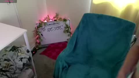 Snapshot of veronicababy26 chatting on July 20, 5:59 pm veronicababy26 online show from July 20, 5:59 pm
