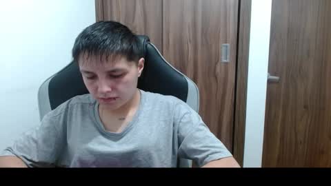 Snapshot of veronicaelite16 chatting on December 4, 11:57 pm Veronica Clark online show from December 4, 11:57 pm