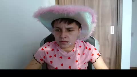 Snapshot of veronicaelite16 chatting on December 12, 9:58 pm Veronica Clark online show from December 12, 9:58 pm