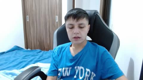 Snapshot of veronicaelite16 chatting on February 14, 12:51 am Veronica Clark online show from February 14, 12:51 am