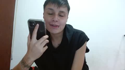 Snapshot of veronicaelite16 chatting on February 19, 1:08 am Veronica Clark online show from February 19, 1:08 am