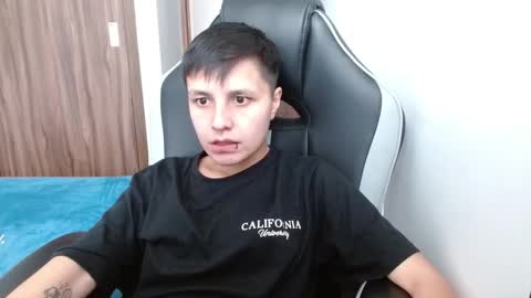 Snapshot of veronicaelite16 chatting on March 8, 9:08 pm Veronica Clark online show from March 8, 9:08 pm