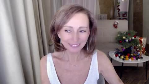 Helen online show from December 27, 5:09 am