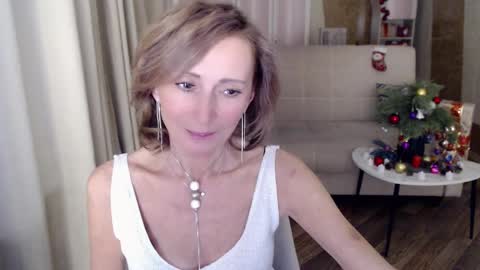 Helen online show from December 27, 11:17 am