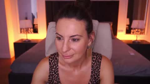 Snapshot of veroniicarose chatting on July 13, 6:27 am Veronica online show from July 13, 6:27 am