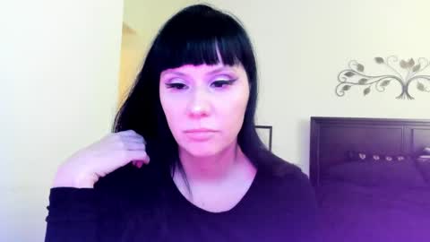 Snapshot of veronika_blak chatting on April 11, 2:05 am Miss Veronika Blak online show from April 11, 2:05 am