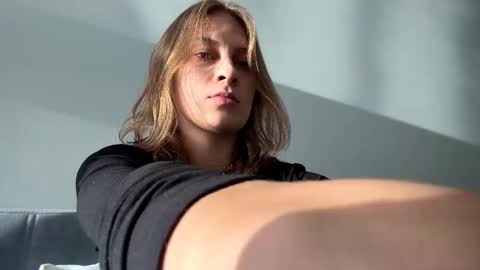 Kelly online show from March 7, 1:52 pm