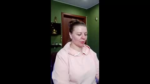 Snapshot of veronikawgold chatting on April 30, 10:14 pm VeronikawGold online show from April 30, 10:14 pm