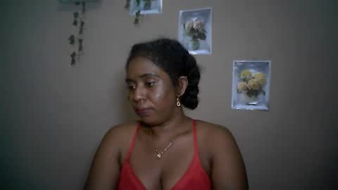 Snapshot of verronique1511 chatting on April 26, 5:21 pm verronique1511 online show from April 26, 5:21 pm