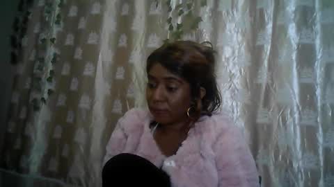 Snapshot of verronique1511 chatting on May 20, 5:41 pm verronique1511 online show from May 20, 5:41 pm