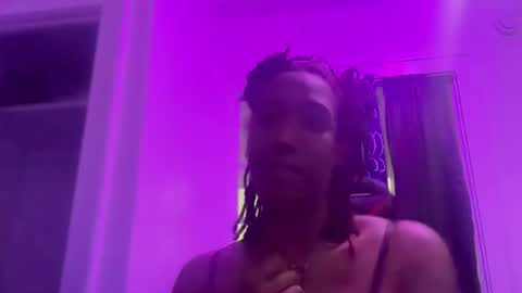 Snapshot of versebbc_69 chatting on January 13, 5:24 am versebbc_69 online show from January 13, 5:24 am