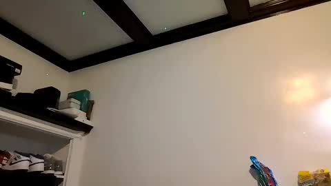 Snapshot of versebbc_69 chatting on February 23, 6:22 am versebbc_69 online show from February 23, 6:22 am