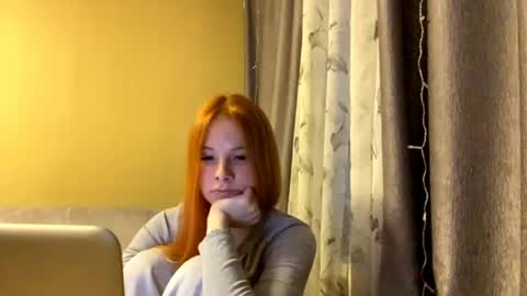 Snapshot of vertiegartrell chatting on May 19, 2:56 pm Lina online show from May 19, 2:56 pm