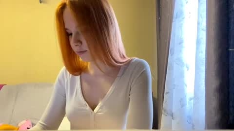 Snapshot of vertiegartrell chatting on May 21, 11:39 am Lina online show from May 21, 11:39 am