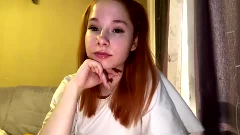 Snapshot of vertiegartrell chatting on June 21, 12:13 am Lina online show from June 21, 12:13 am