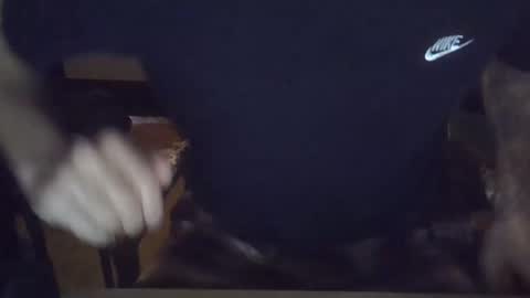 Snapshot of veryhotpervert chatting on November 10, 8:02 am veryhotpervert online show from November 10, 8:02 am