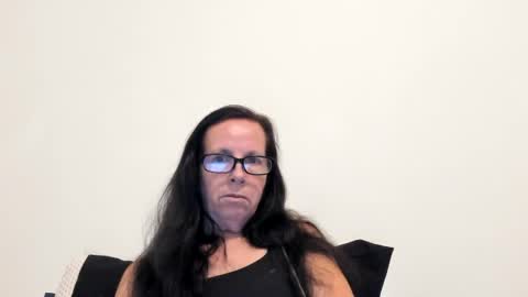 Snapshot of verysassypeachgoddess chatting on July 21, 2:36 am verysassypeachgoddess online show from July 21, 2:36 am