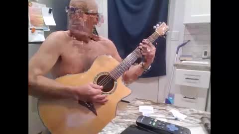 Snapshot of verysmallpeni chatting on January 2, 4:09 am verysmallpeni online show from January 2, 4:09 am