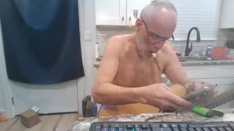 Snapshot of verysmallpeni chatting on January 26, 5:13 am verysmallpeni online show from January 26, 5:13 am