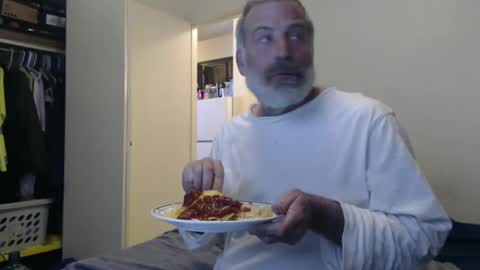 Snapshot of veryveryhairmanindenver chatting on February 19, 12:57 am hairy man online show from February 19, 12:57 am