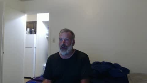 Snapshot of veryveryhairmanindenver chatting on October 5, 11:46 pm hairy man online show from October 5, 11:46 pm