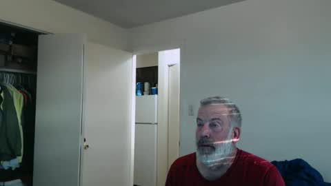 Snapshot of veryveryhairmanindenver chatting on March 14, 12:28 am hairy man online show from March 14, 12:28 am