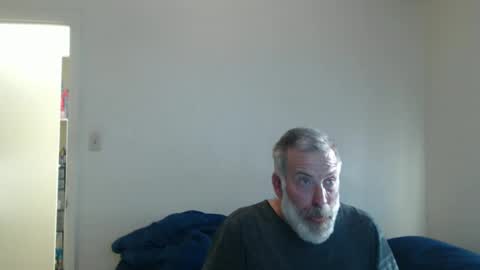 Snapshot of veryveryhairmanindenver chatting on March 19, 11:53 pm hairy man online show from March 19, 11:53 pm