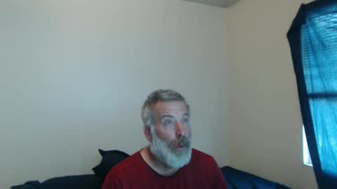 Snapshot of veryveryhairmanindenver chatting on March 27, 12:05 am hairy man online show from March 27, 12:05 am