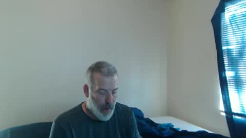 Snapshot of veryveryhairmanindenver chatting on April 2, 11:57 pm hairy man online show from April 2, 11:57 pm