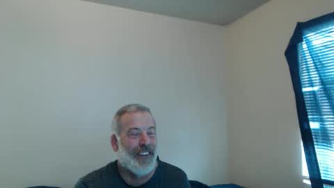 Snapshot of veryveryhairmanindenver chatting on April 3, 11:58 pm hairy man online show from April 3, 11:58 pm