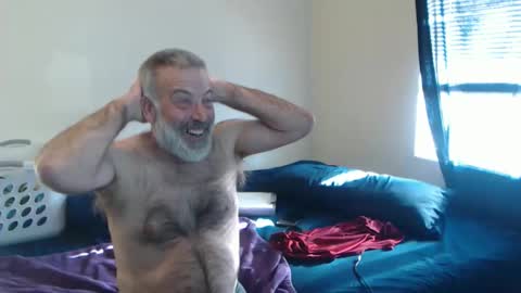 Snapshot of veryveryhairmanindenver chatting on May 1, 11:53 pm hairy man online show from May 1, 11:53 pm