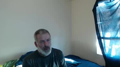 Snapshot of veryveryhairmanindenver chatting on May 3, 1:00 am hairy man online show from May 3, 1:00 am