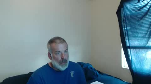 Snapshot of veryveryhairmanindenver chatting on May 3, 10:49 pm hairy man online show from May 3, 10:49 pm