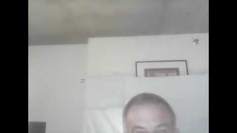 Snapshot of veryveryhairmanindenver chatting on May 15, 11:01 pm hairy man online show from May 15, 11:01 pm